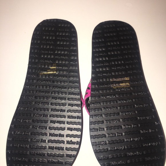 Yellow Box Lady’s flops size 8m excellent - Picture 2 of 4